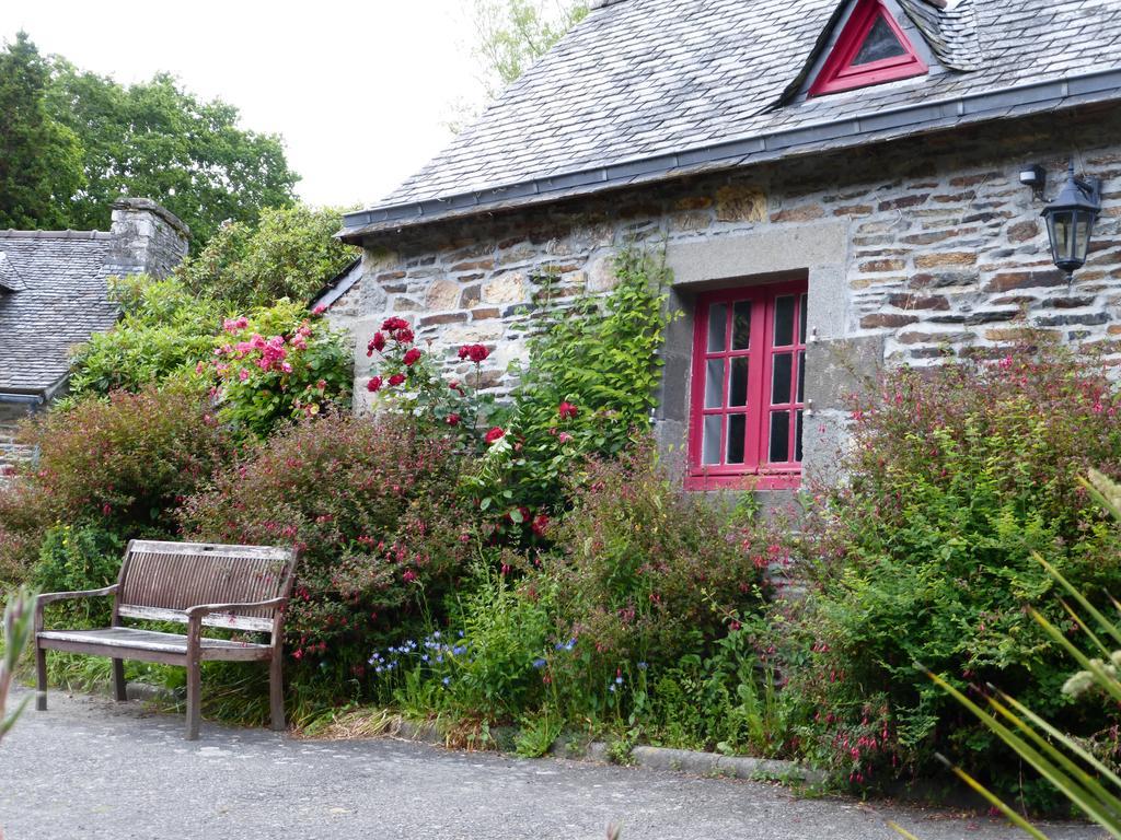 Moulin De Beuzidou Villa Saint-Urbain  Bagian luar foto